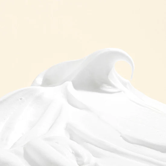 MARY & MAY White Collagen Cleansing Foam 5 skincare-kbeauty-glowtime-mary & may white collagen cleansing foam