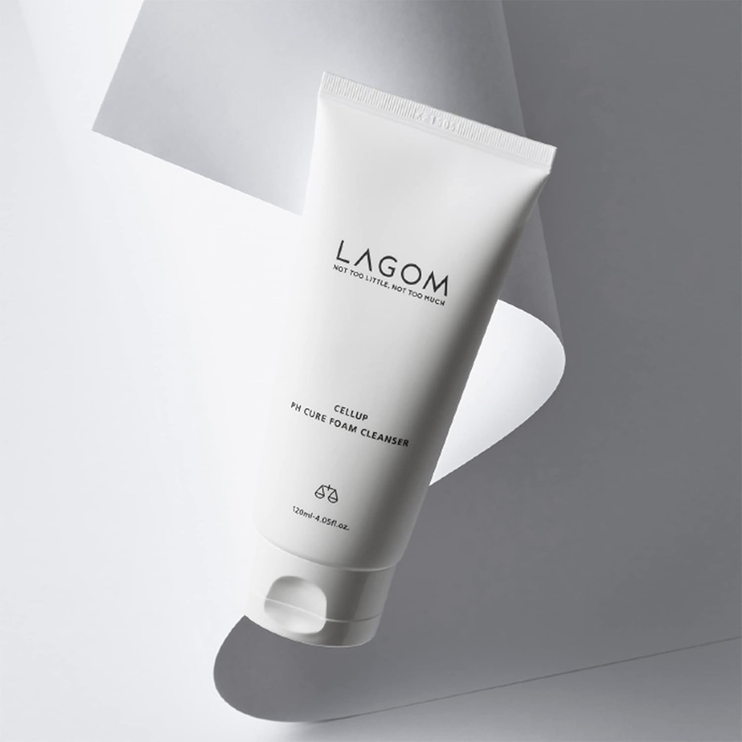 LAGOM Cellup pH Cure Foam Cleanser 5 skincare-kbeuaty-glowtime lagom cellup ph cure foam cleanser